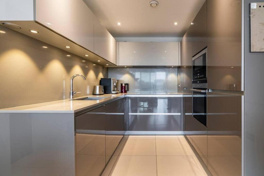 1 Bedroom Penthouse Flat In East Londra Dış mekan fotoğraf